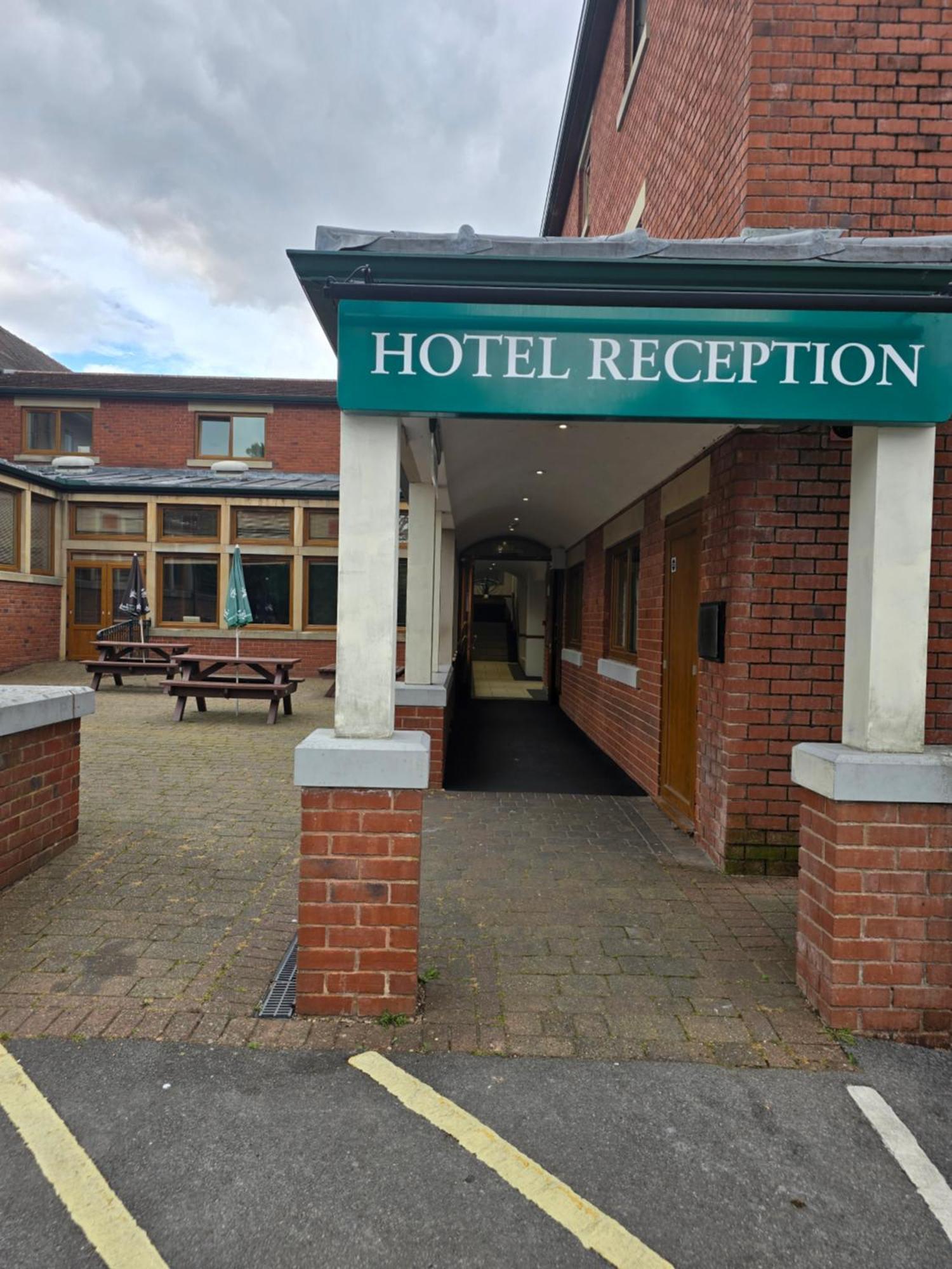 Staindrop Hotel Sheffield Exterior foto