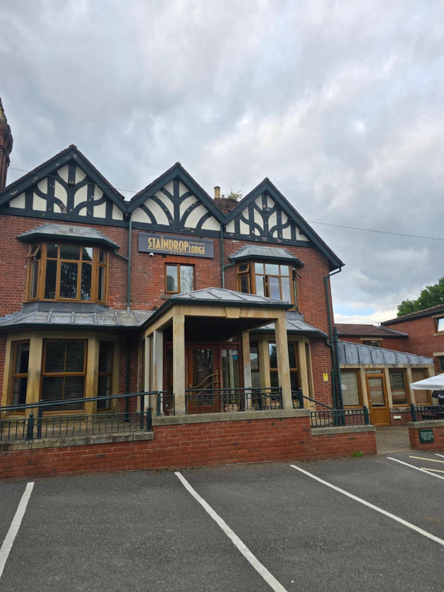 Staindrop Hotel Sheffield Exterior foto